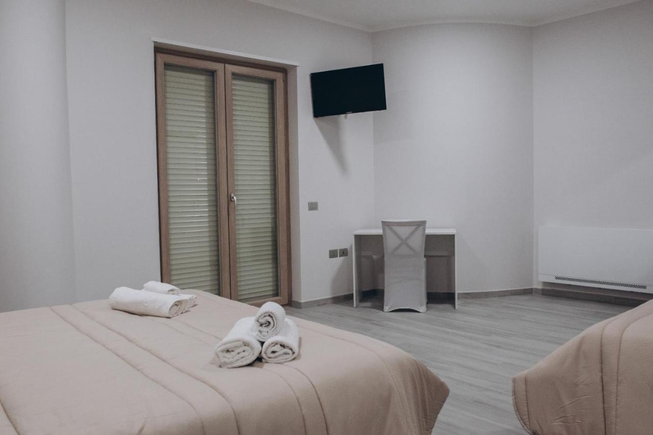 Prestige Hotel Trevico Eksteriør billede